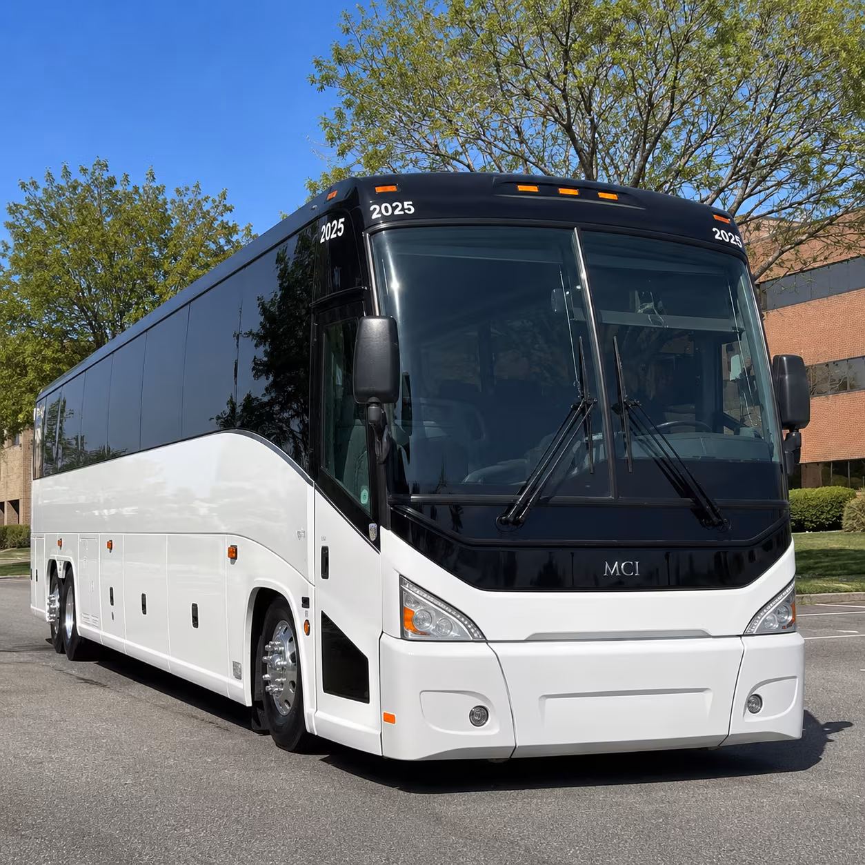 baxter arena and south omaha concert bus rentals