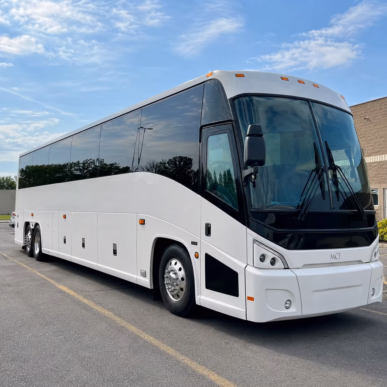 charter buses to chi health center omaha from council bluffs