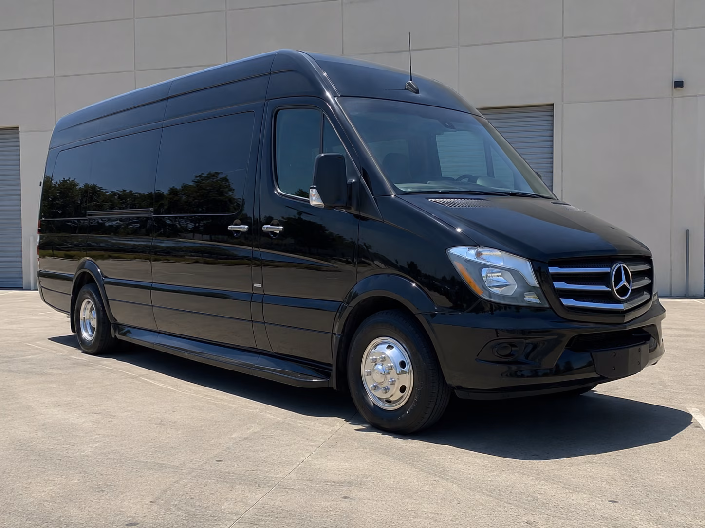 council bluffs wedding transportation