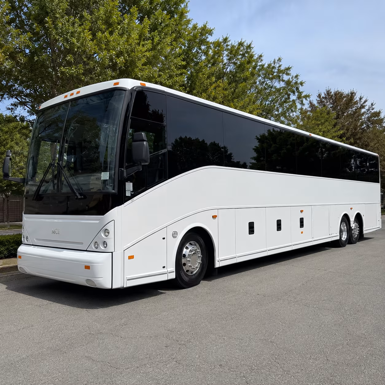 eppley airfield oma charter bus transfers from council bluffs
